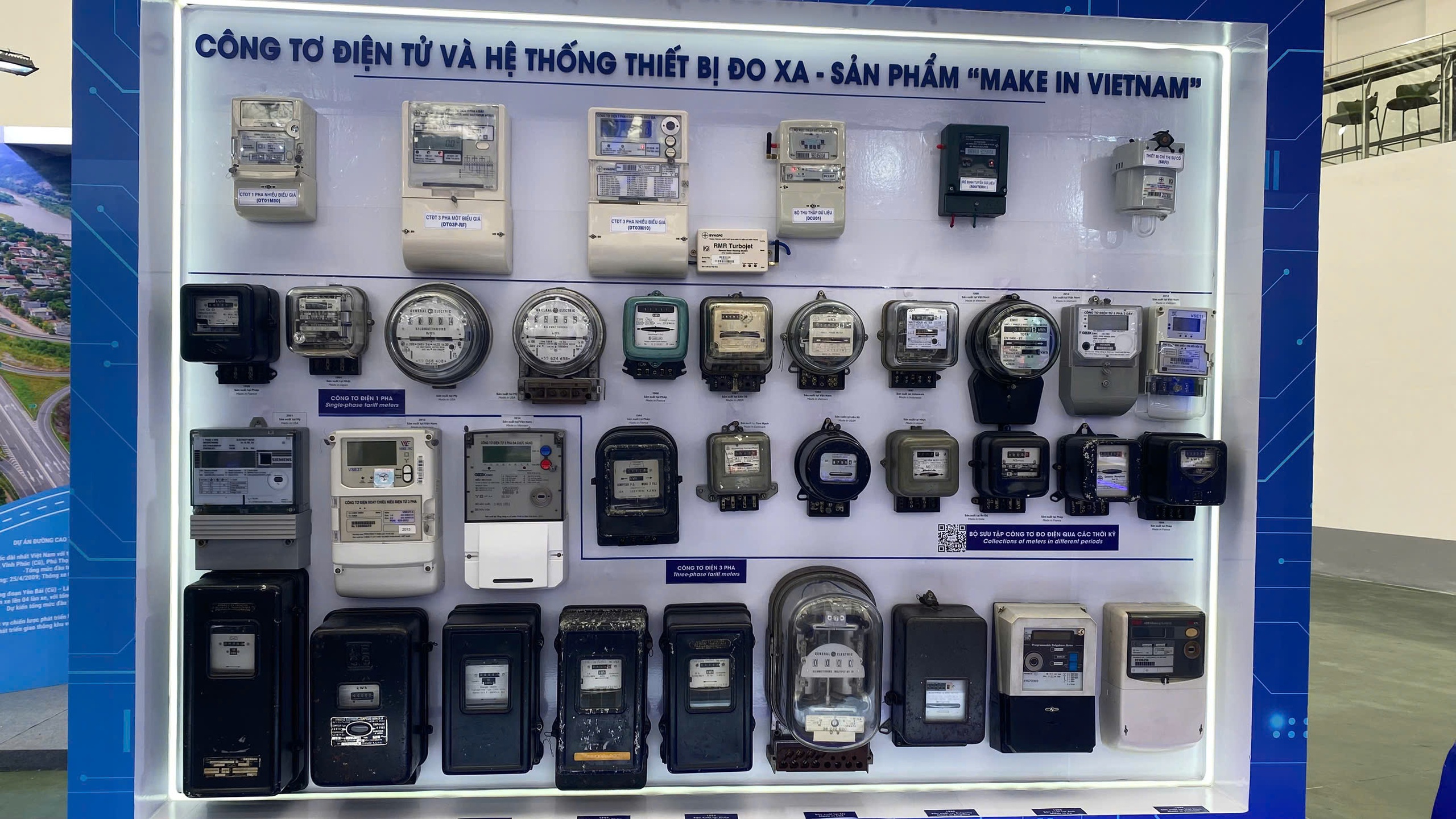 Nhìn lại dàn công tơ điện "cổ", hợp đồng lắp điện chiếu sáng đầu tiên ở Việt Nam vào cuối thế kỷ 19- Ảnh 4. Nhìn lại dàn công tơ điện "cổ", hợp đồng lắp điện chiếu sáng đầu tiên ở Việt Nam vào cuối thế kỷ 19- Ảnh 4.
