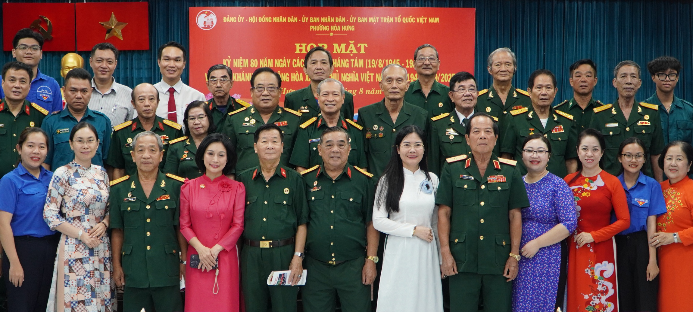 Khẳng định tinh thần Cách mạng Tháng Tám và Quốc khánh 2-9- Ảnh 2. Khẳng định tinh thần Cách mạng Tháng Tám và Quốc khánh 2-9- Ảnh 2.