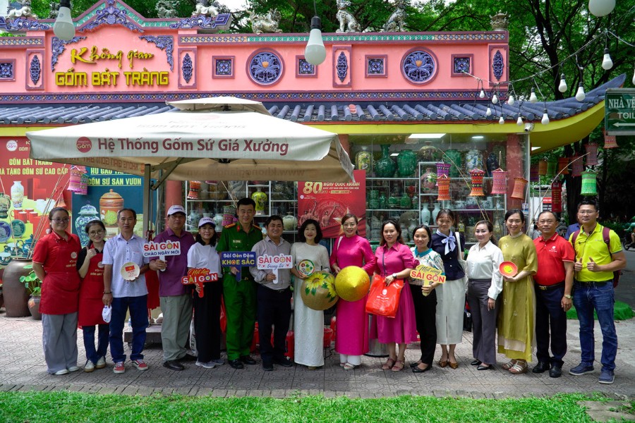 Một ngày làm nghệ nhân gốm: Trải nghiệm du lịch độc đáo tại Phường Sài Gòn- Ảnh 3. Một ngày làm nghệ nhân gốm: Trải nghiệm du lịch độc đáo tại Phường Sài Gòn- Ảnh 3.