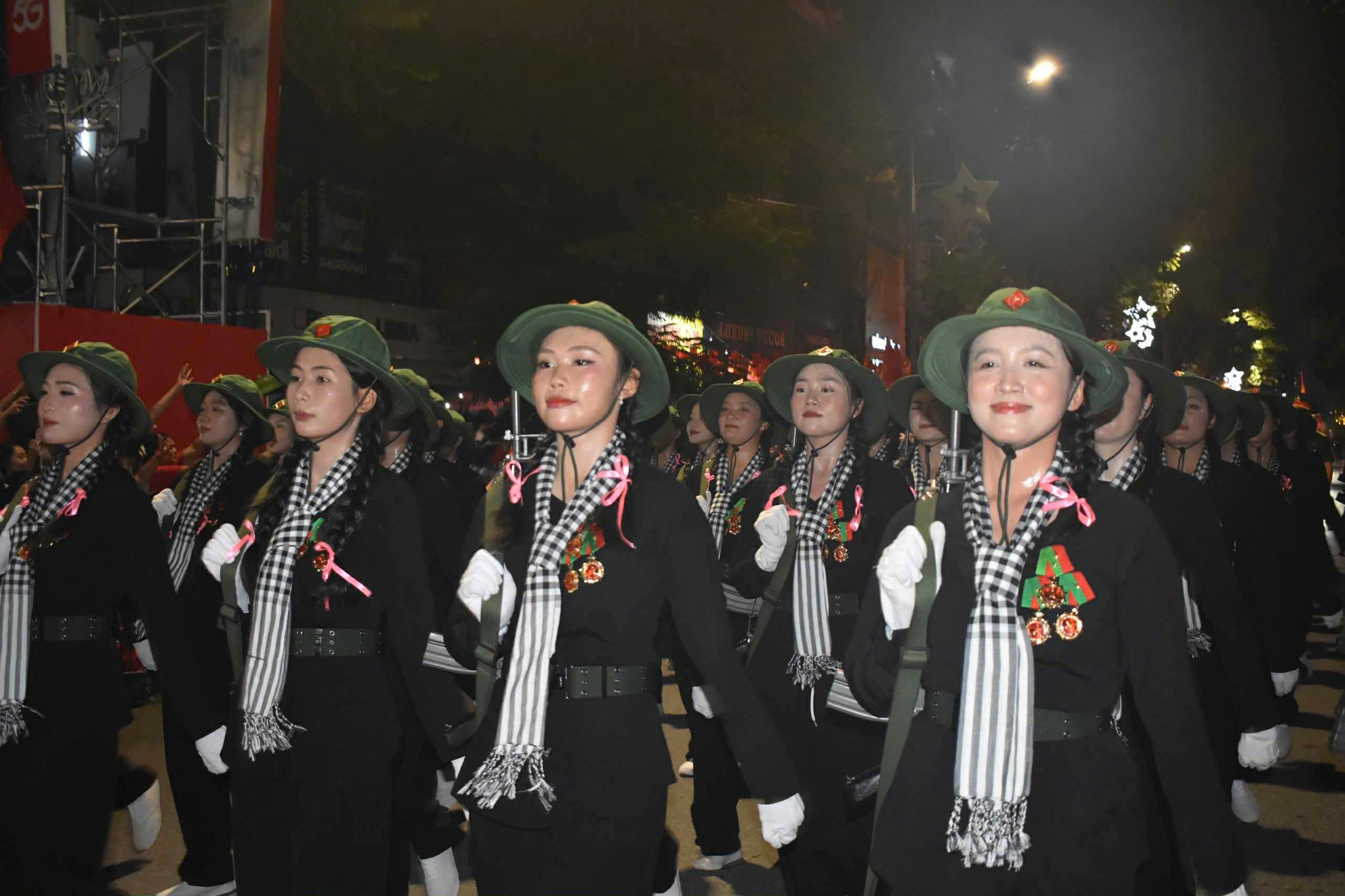 Lysande  Rạng ngời những
