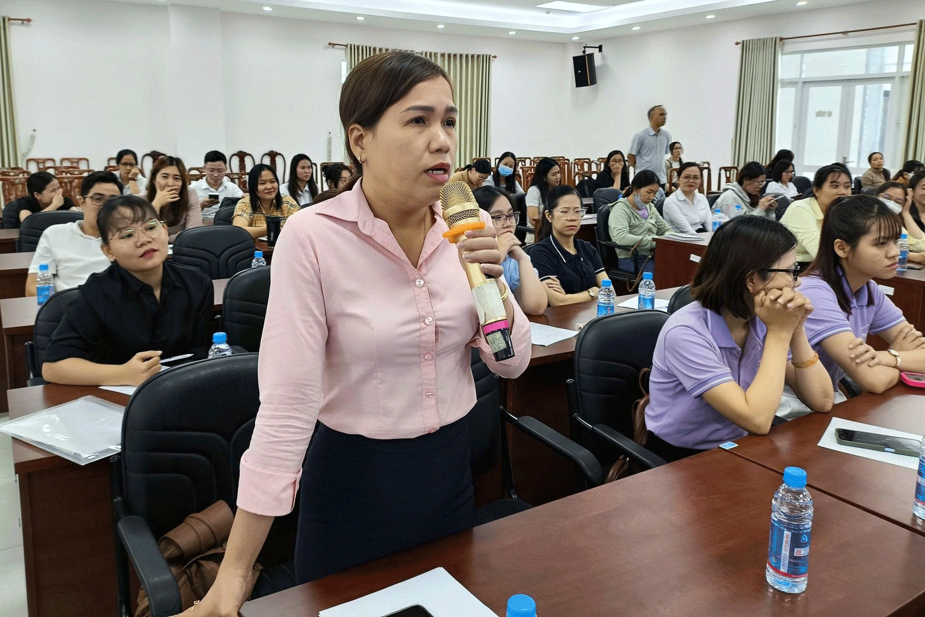 Đôn đốc khắc phục nợ BHXH - Ảnh 1.