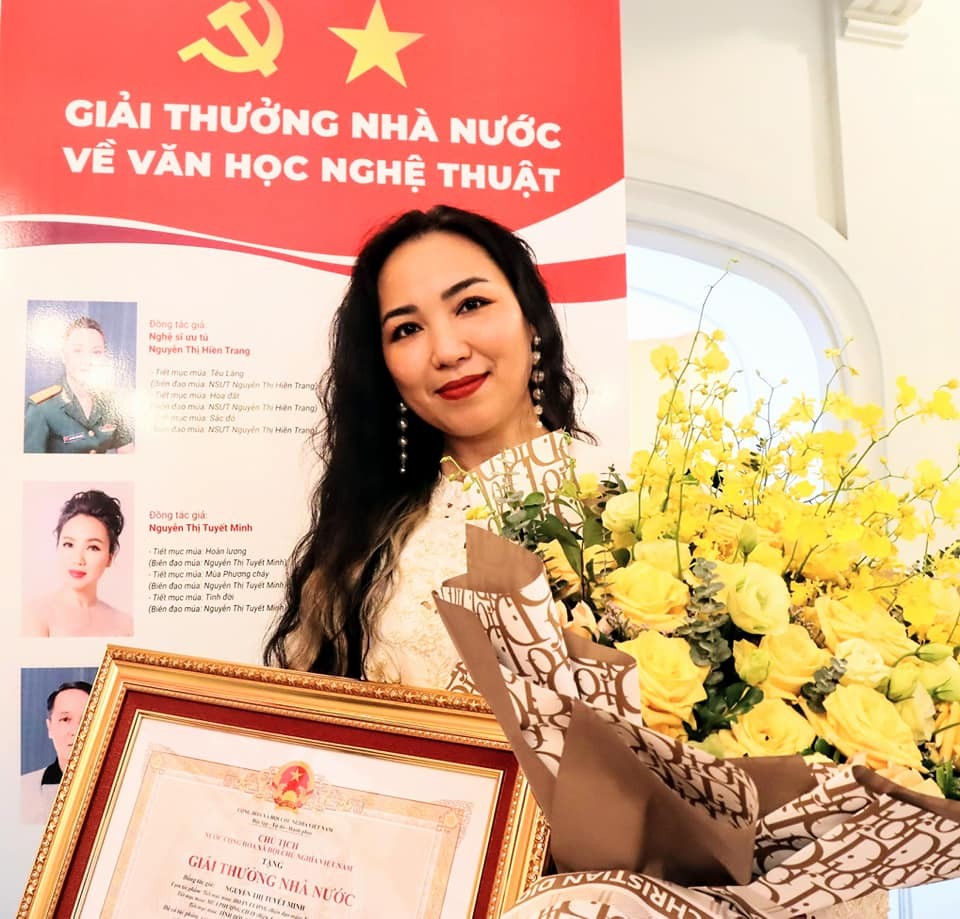 Biên đạo múa, đạo diễn Tuyết Minh - người kể chuyện bằng ngôn ngữ múa - Ảnh 2.