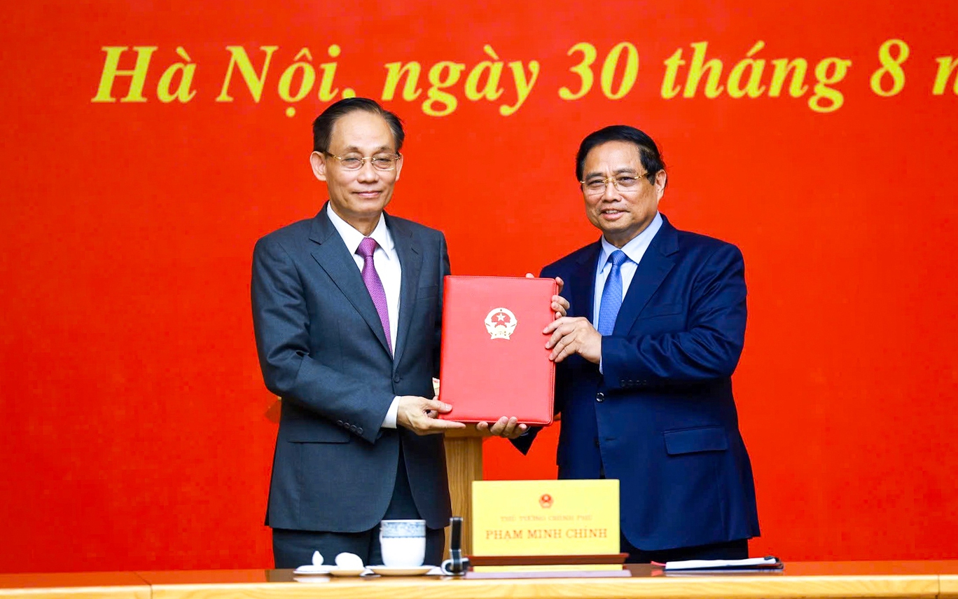 Cuộc điện đàm đầu tiên của Quyền Bộ trưởng Ngoại giao Lê Hoài Trung - Ảnh 2.