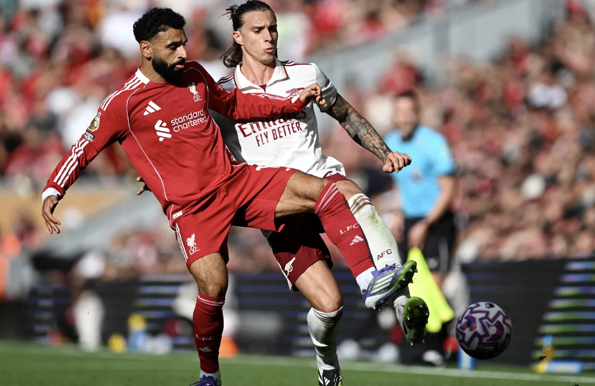 Liverpool, Alexander Isak'ı rekor bir bedelle transfer etmek için anlaşmaya vardı - Fotoğraf 1. Liverpool đạt thỏa thuận chiêu mộ Alexander Isak với giá kỷ lục- Ảnh 1.