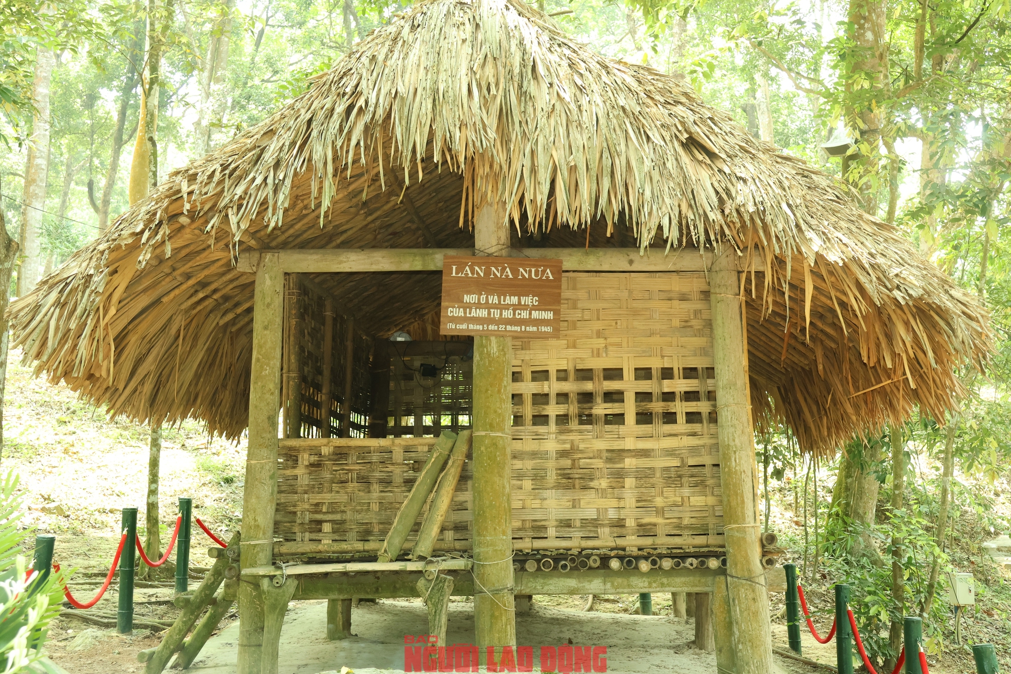Lán Nà Nưa - nơi Bác Hồ lãnh đạo Tổng khởi nghĩa Cách mạng Tháng Tám 1945 - Ảnh 4. Lán Nà Nưa - nơi Bác Hồ lãnh đạo Tổng khởi nghĩa Cách mạng Tháng Tám 1945 - Ảnh 4.