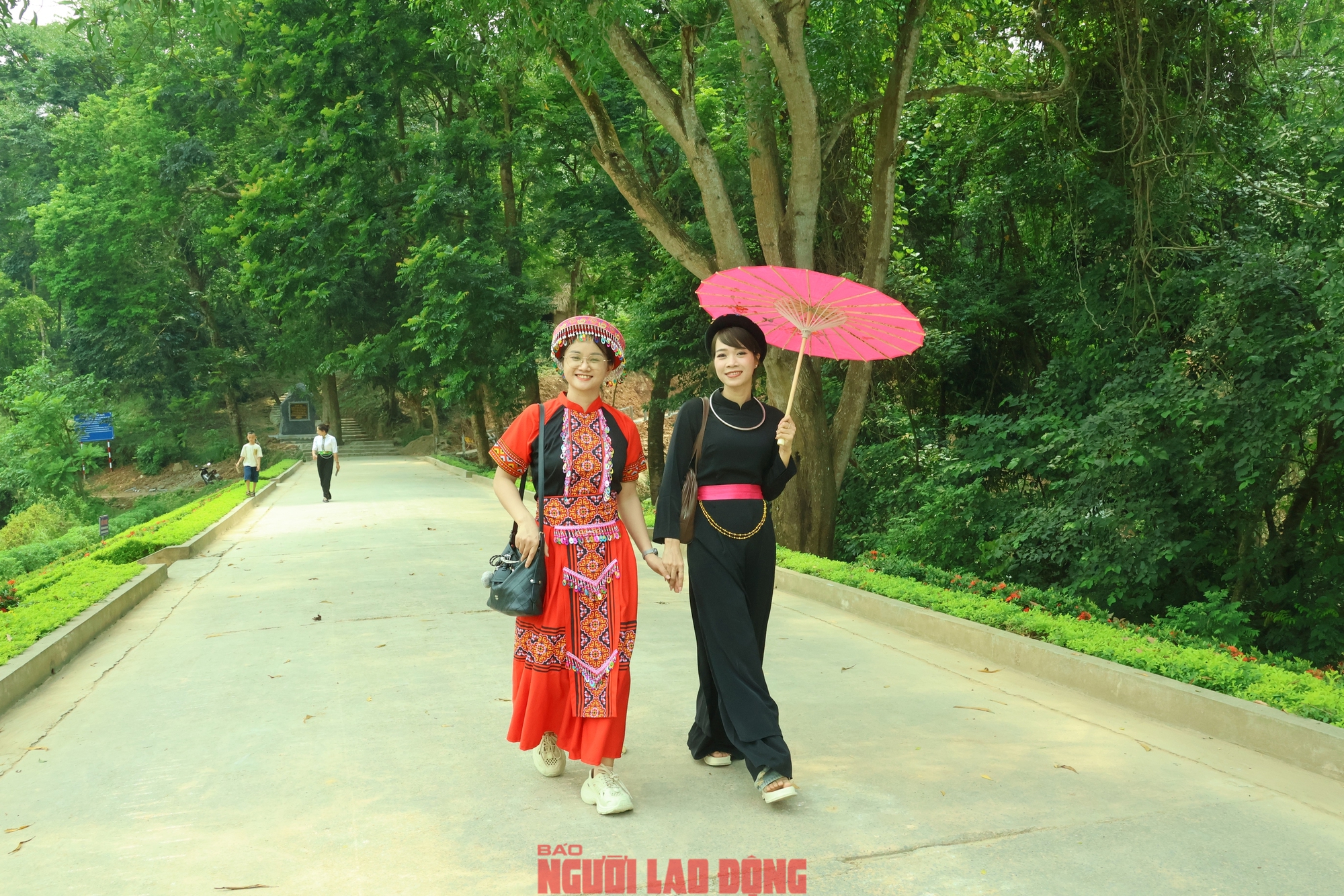 Lán Nà Nưa - nơi Bác Hồ lãnh đạo Tổng khởi nghĩa Cách mạng Tháng Tám 1945 - Ảnh 6. Lán Nà Nưa - nơi Bác Hồ lãnh đạo Tổng khởi nghĩa Cách mạng Tháng Tám 1945 - Ảnh 6.