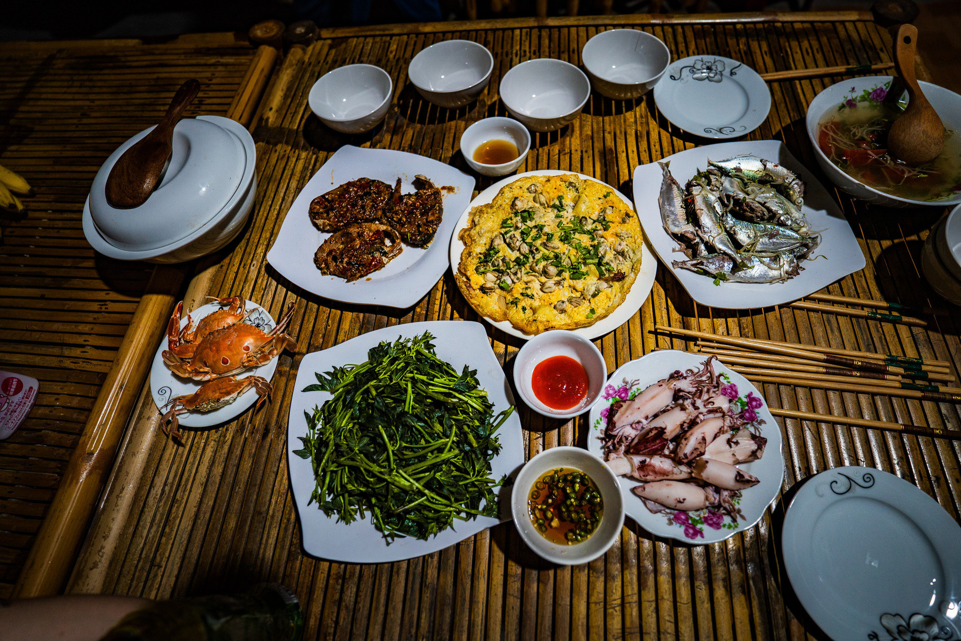 Nghỉ lễ 2-9 tại làng ven biển: Trải nghiệm hải sản tươi ngon giá rẻ - Ảnh 7. Nghỉ lễ 2-9 tại làng ven biển: Trải nghiệm hải sản tươi ngon giá rẻ - Ảnh 7.