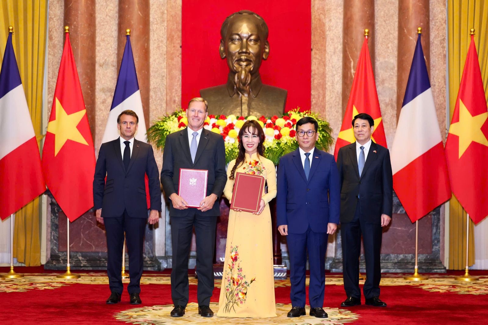 Vietjet bứt phá mạnh mẽ trong 6 tháng đầu năm 2025- Ảnh 2. Vietjet bứt phá mạnh mẽ trong 6 tháng đầu năm 2025- Ảnh 2.