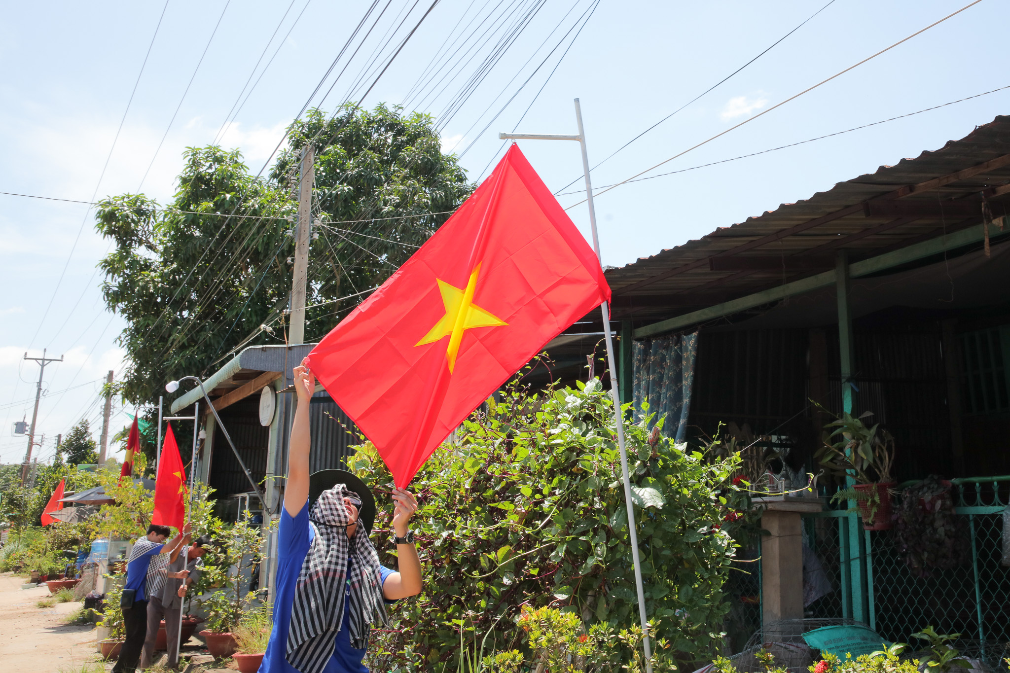 Buổi chào cờ truyền cảm hứng tại Trường Đại học Khoa học Xã hội và Nhân văn TP HCM - Ảnh 4. Buổi chào cờ truyền cảm hứng tại Trường Đại học Khoa học Xã hội và Nhân văn TP HCM - Ảnh 4.
