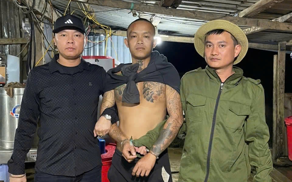 Nghi phạm buôn người đi làm vàng: Quản lý lao động ở các mỏ vàng ra sao? - Ảnh 2.