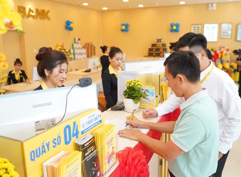 Nam A Bank tăng cường tài trợ thương mại cho DN xuất nhập khẩu thông qua huy động nguồn vốn quốc tế- Ảnh 1. Nam A Bank tăng cường tài trợ thương mại cho DN xuất nhập khẩu thông qua huy động nguồn vốn quốc tế- Ảnh 1.