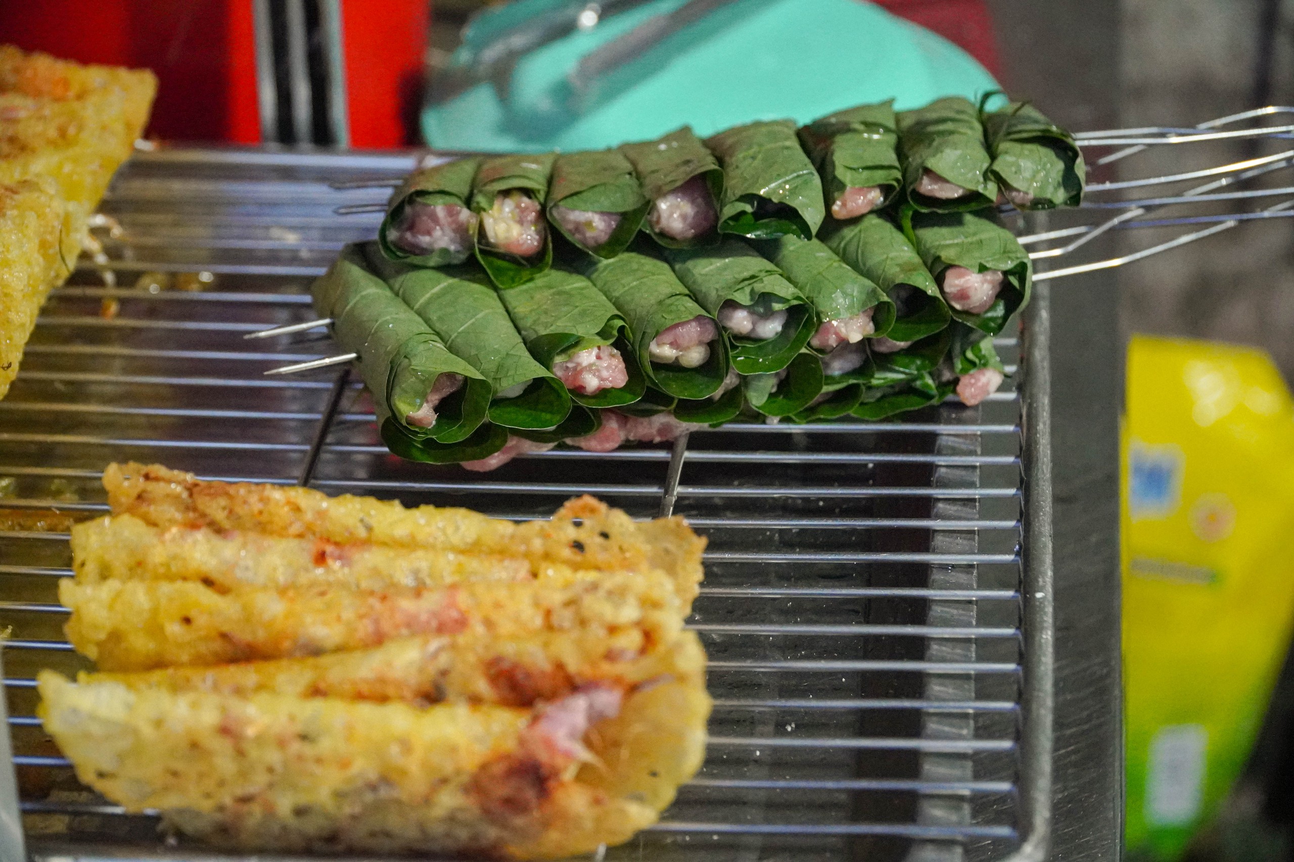 Xe bán bánh xèo của người cha đơn thân nuôi 2 con tự kỷ- Ảnh 11.
