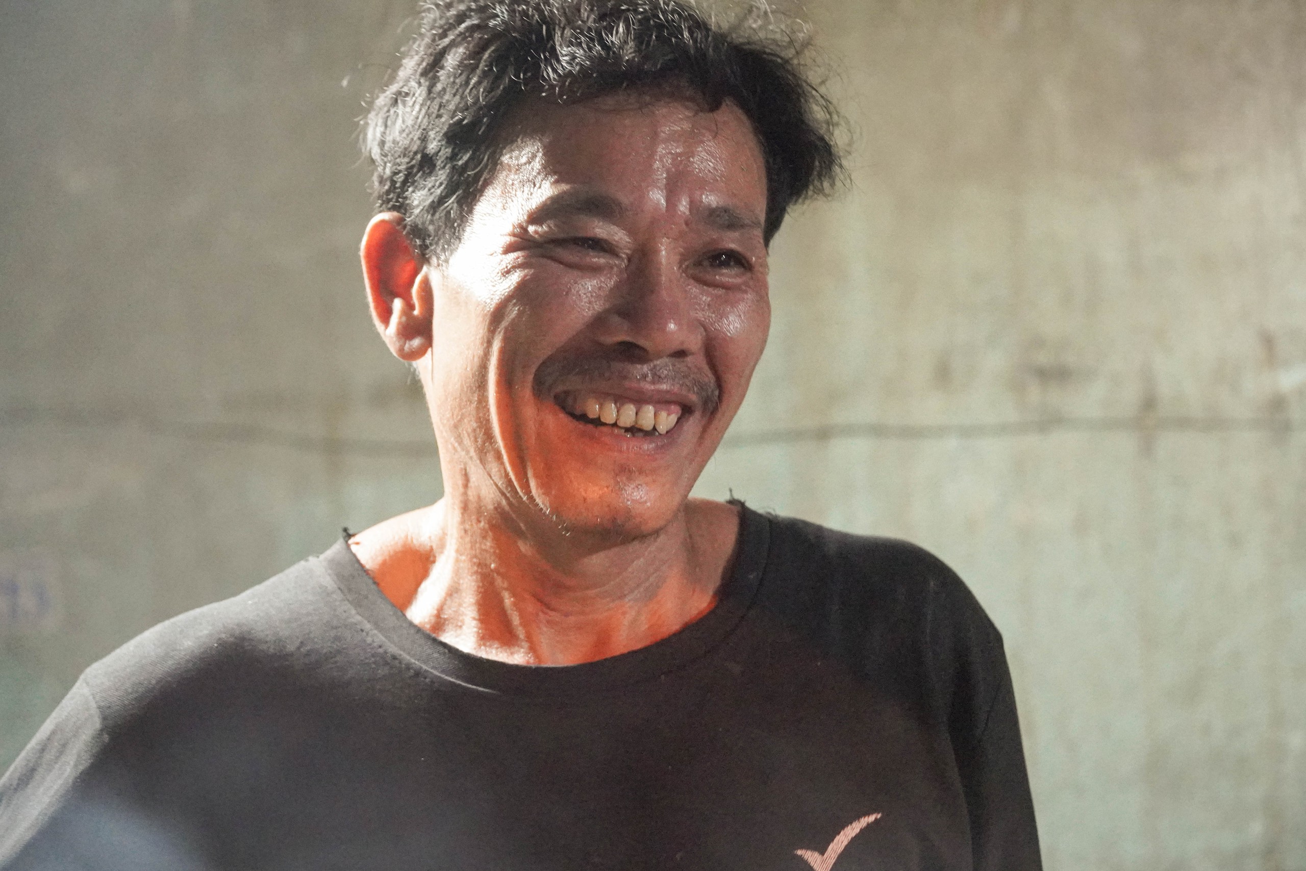 Xe bán bánh xèo của người cha đơn thân nuôi 2 con tự kỷ- Ảnh 9.
