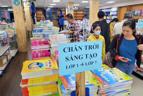 Cấp thiết chỉnh sửa sách giáo khoa- Ảnh 1.