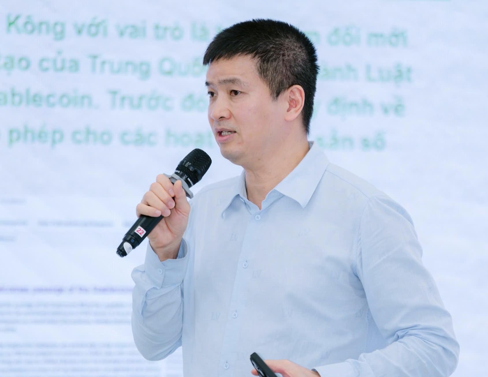 ប្រជាជនវៀតណាម 17 លាននាក់កាន់កាប់ទ្រព្យសម្បត្តិឌីជីថល តើជាន់ជួញដូរប៉ុន្មាននឹងត្រូវសាកល្បងនាពេលខាងមុខ? - រូបថត ១. 17 triệu người Việt sở hữu tài sản số, sắp tới sẽ thí điểm mấy sàn giao dịch?- Ảnh 1.