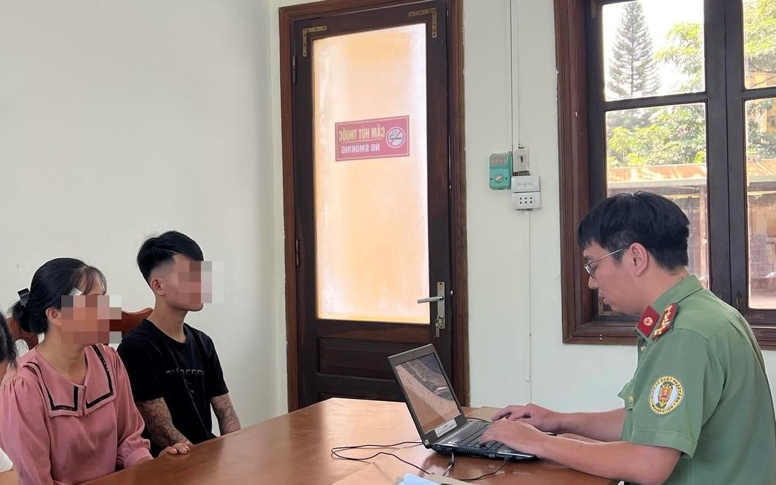 37 người sang Campuchia làm cho công ty lừa đảo, lừa nhiều được tuyên dương và thưởng "nóng"- Ảnh 2.