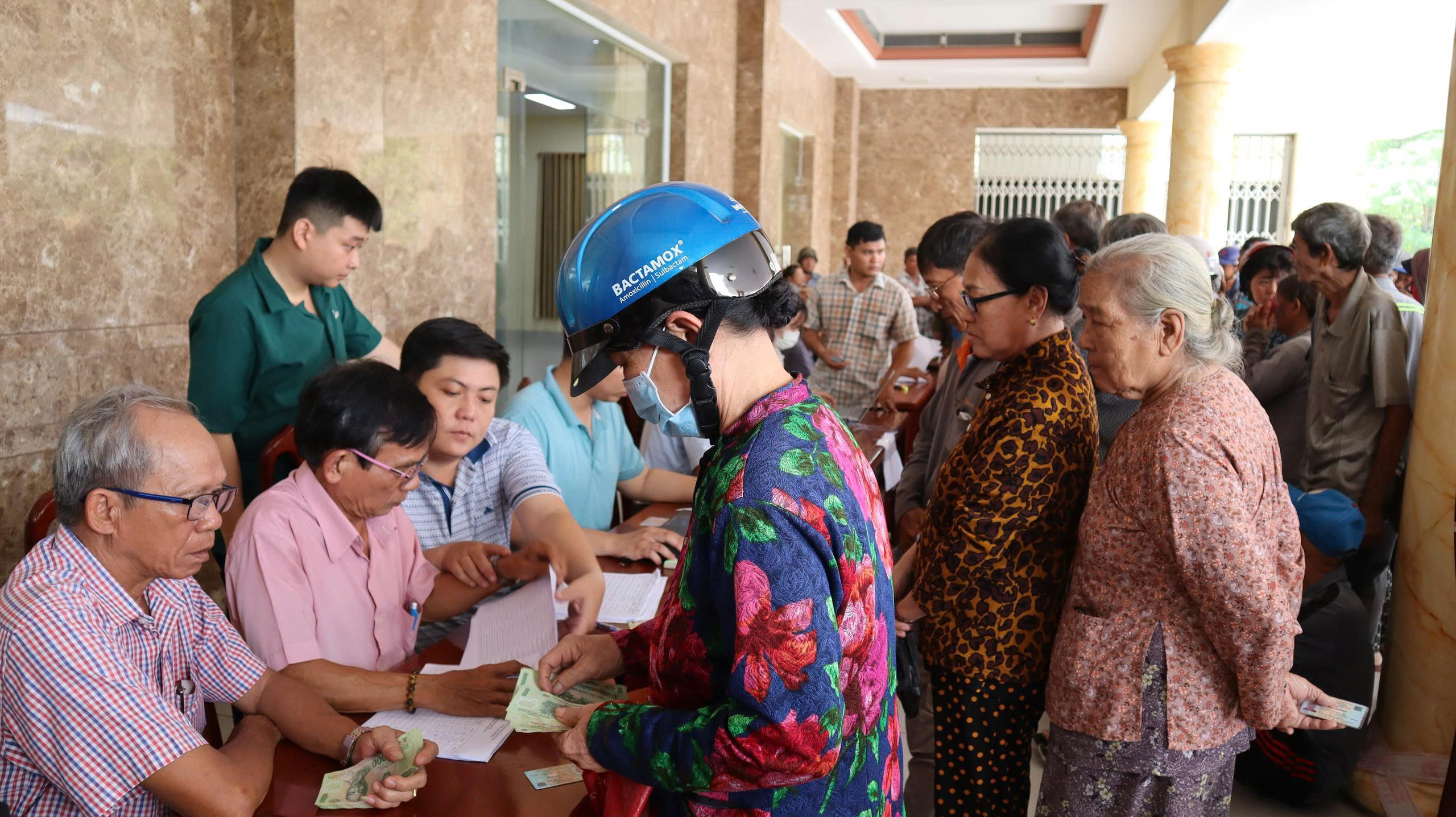 Những hình ảnh xúc động tại Tây Ninh dịp Quốc khánh 2 - 9 ấm áp và ý nghĩa - Ảnh 4. Những hình ảnh xúc động tại Tây Ninh dịp Quốc khánh 2 - 9 ấm áp và ý nghĩa - Ảnh 4.