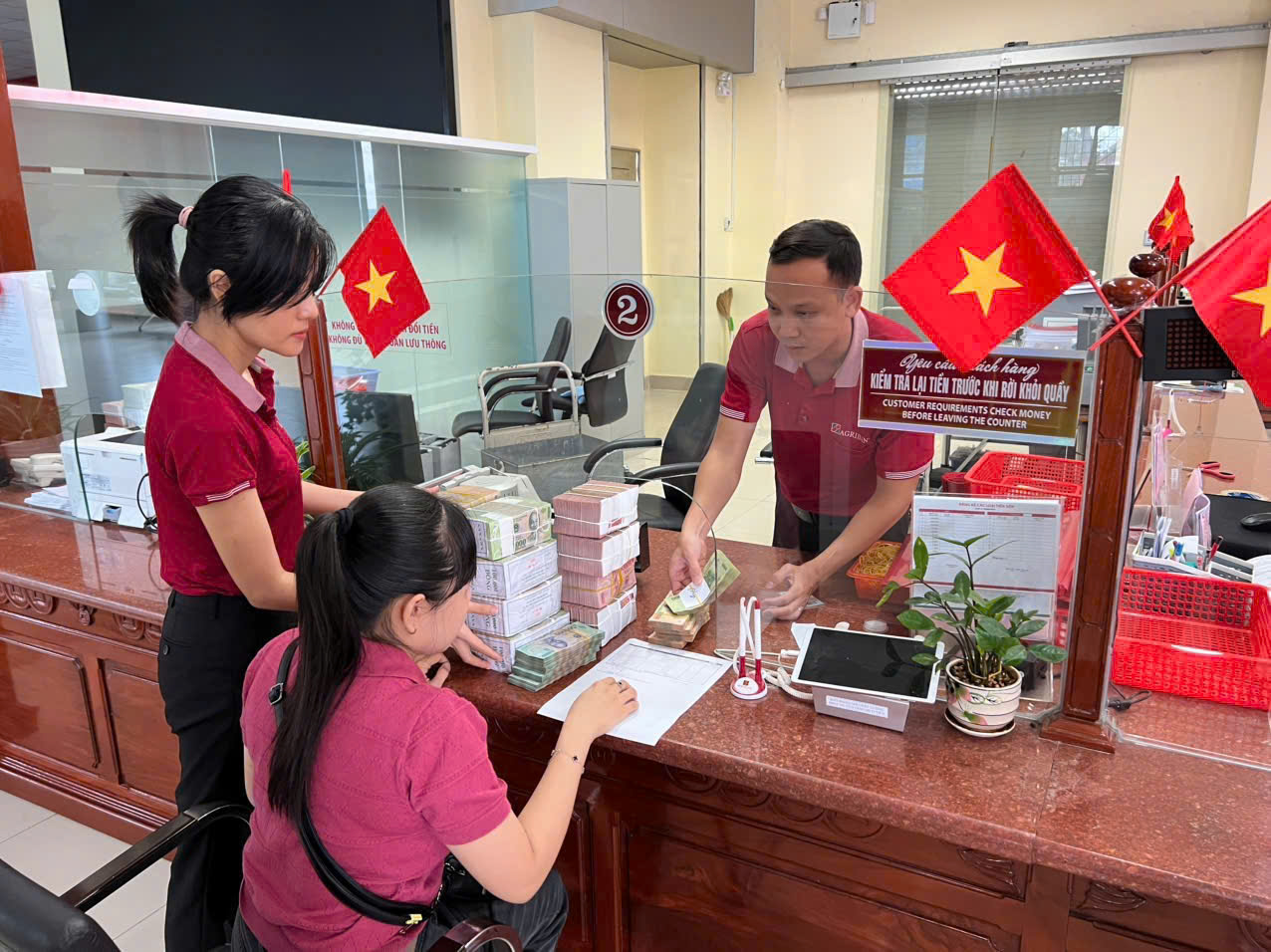 Những hình ảnh xúc động tại Tây Ninh dịp Quốc khánh 2 - 9 ấm áp và ý nghĩa - Ảnh 16. Những hình ảnh xúc động tại Tây Ninh dịp Quốc khánh 2 - 9 ấm áp và ý nghĩa - Ảnh 16.