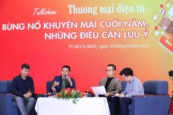 Tỉnh táo khi săn sale cuối năm để tiết kiệm chi tiêu hiệu quả - Ảnh 1. Tỉnh táo khi săn sale cuối năm để tiết kiệm chi tiêu hiệu quả - Ảnh 1.
