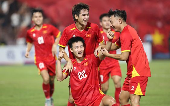 Nguyễn Thanh Nhàn - "Lộc xuân" trên hàng công tuyển Việt Nam - Ảnh 14.