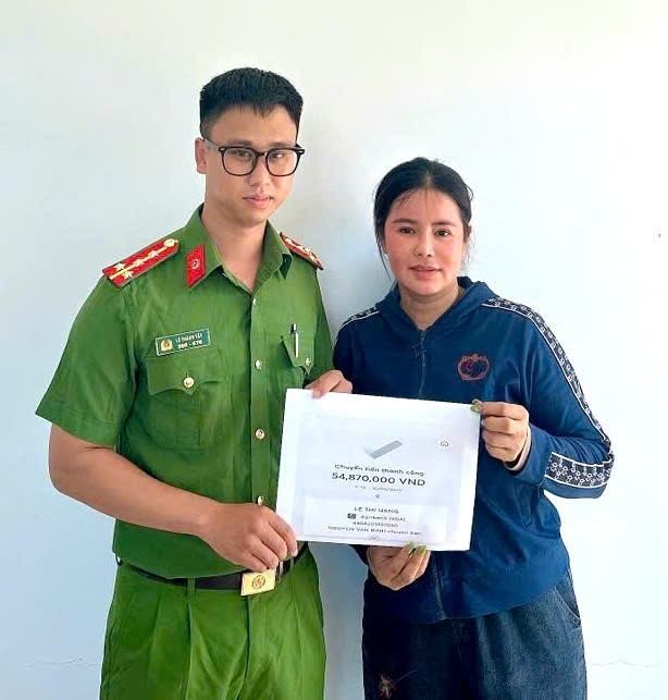 Đòi tiền chuyển nhầm hoài không được, công an vào cuộc nhận được ngay- Ảnh 1. Đòi tiền chuyển nhầm hoài không được, công an vào cuộc nhận được ngay- Ảnh 1.