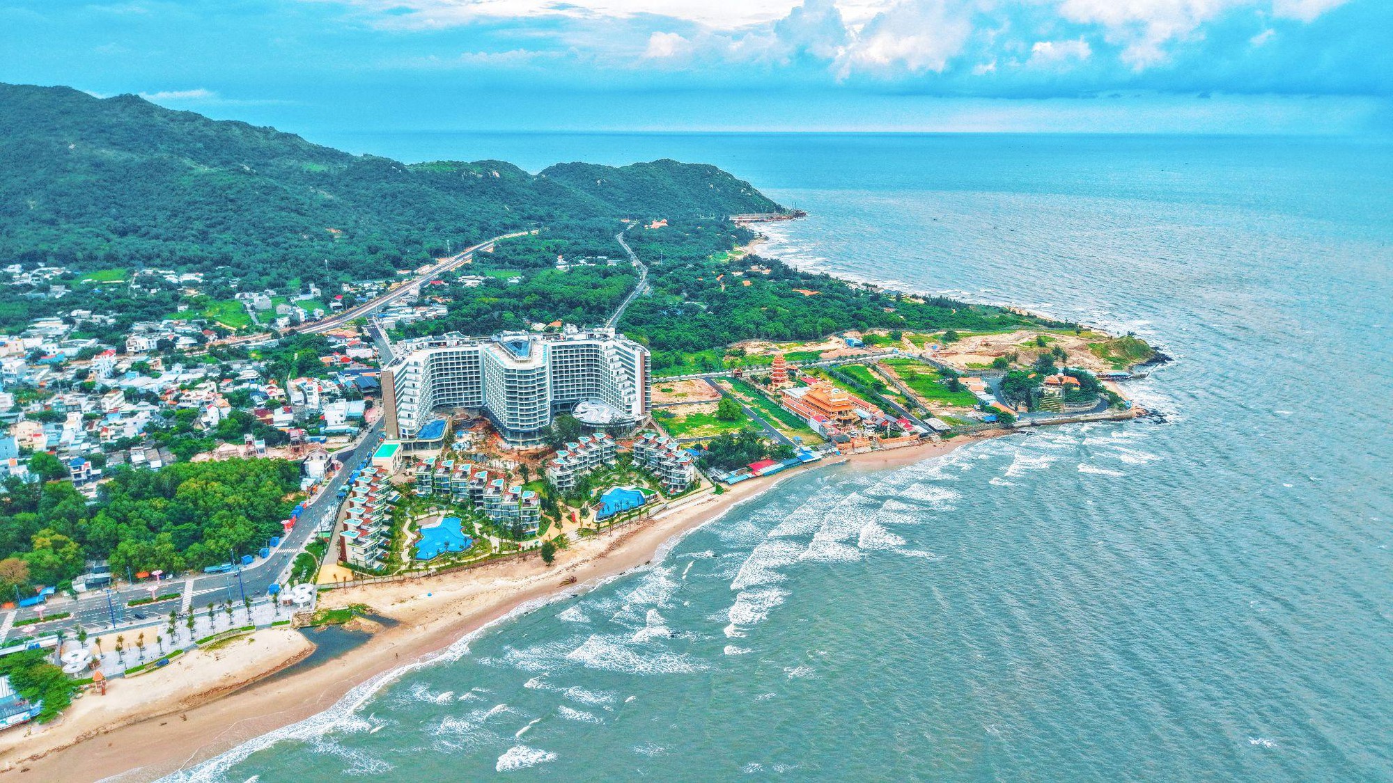 Charm Resort Long Hải ký kết đối tác phân phối, sẵn sàng đón vận hội mới từ hạ tầng- Ảnh 2.