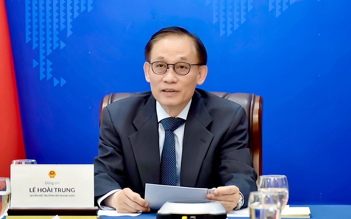 Quyền Bộ trưởng Ngọai giao Lê Hòai Trung tiếp Đại sứ Trung Quốc Hà Vĩ tại Hà Nội - Ảnh 2.