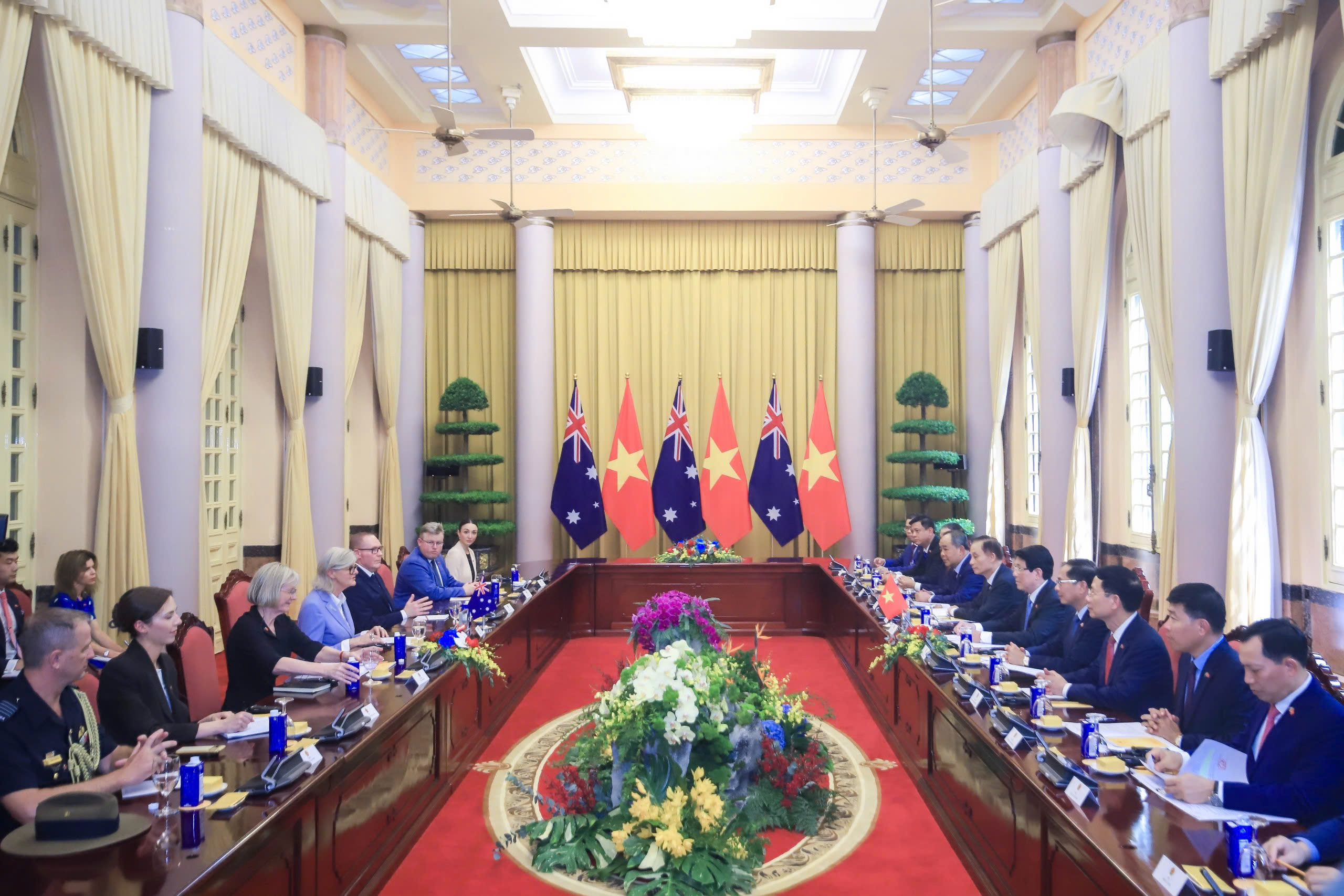 Chủ tịch nước Lương Cường chủ trì lễ đón cấp Nhà nước Toàn quyền Úc- Ảnh 17. Chủ tịch nước Lương Cường chủ trì lễ đón cấp Nhà nước Toàn quyền Úc- Ảnh 17.