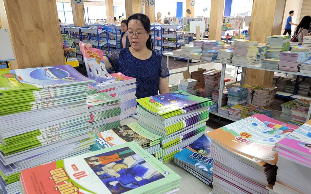 Chuyện sách giáo khoa - Ảnh 1.
