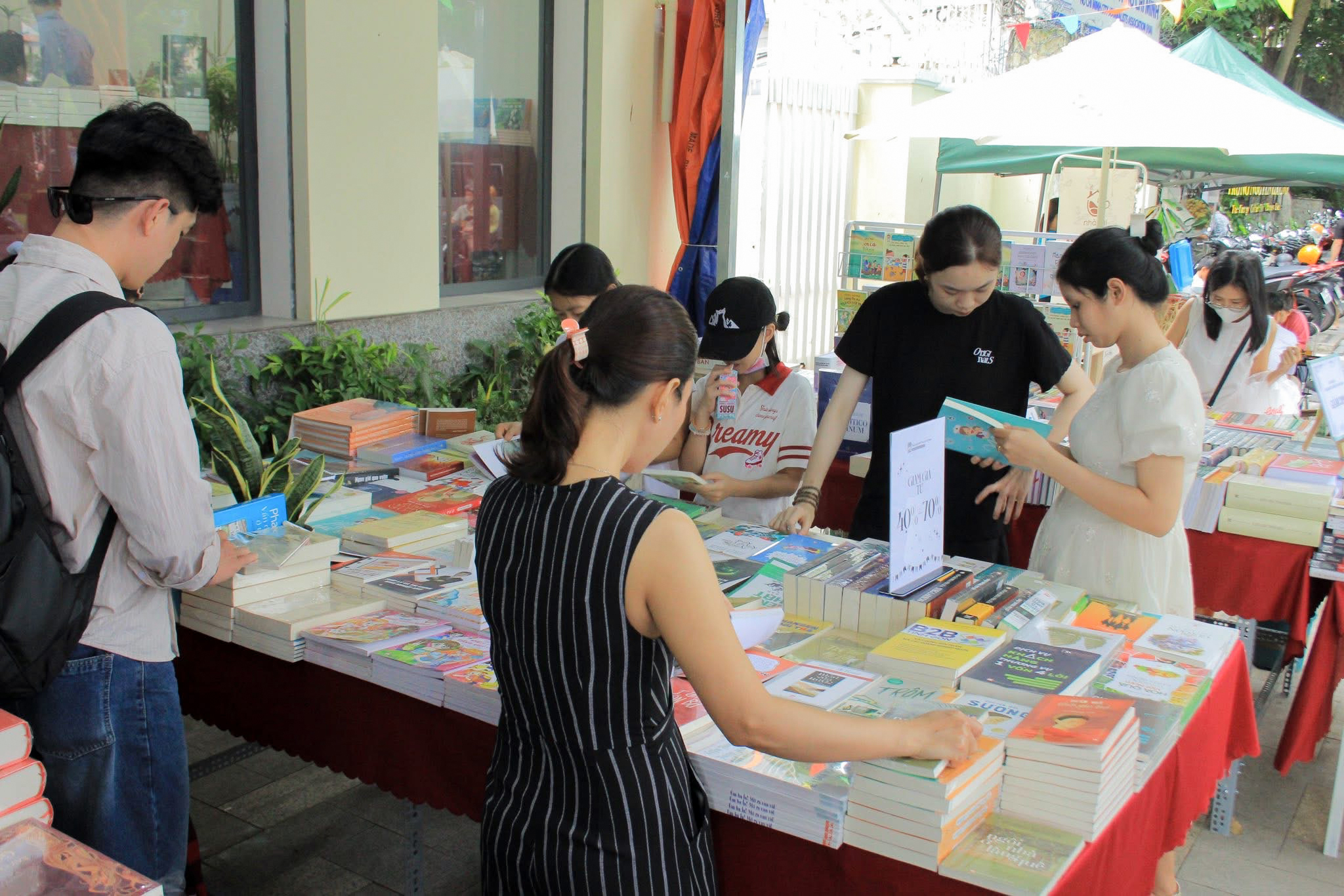 Lan tỏa văn hóa đọc từ cơ sở- Ảnh 2.