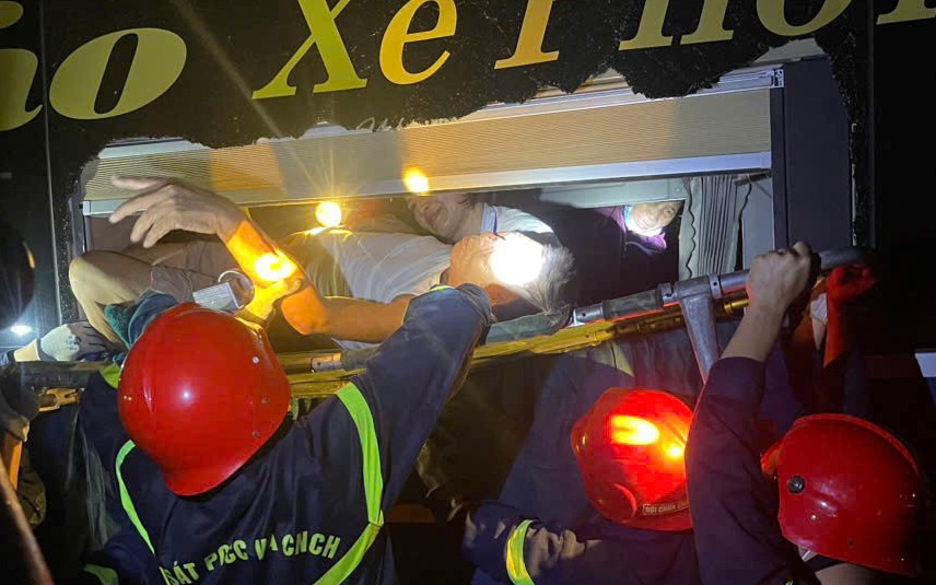 VIDEO: Nhiều xe ô tô tông nhau liên hoàn trên cao tốc Bắc – Nam - Ảnh 1.