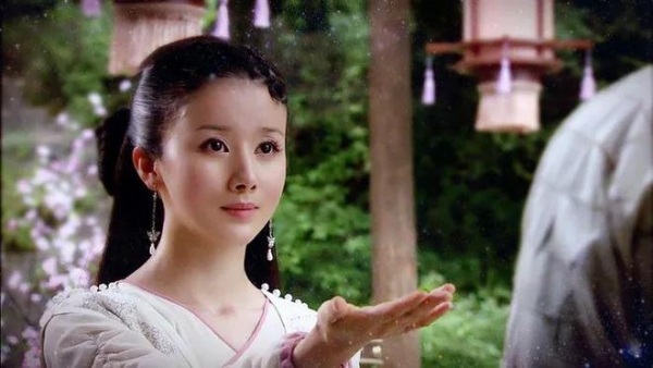 "Đệ nhất mỹ nhân cổ trang" Tôn Phi Phi ly hôn đại gia- Ảnh 4.