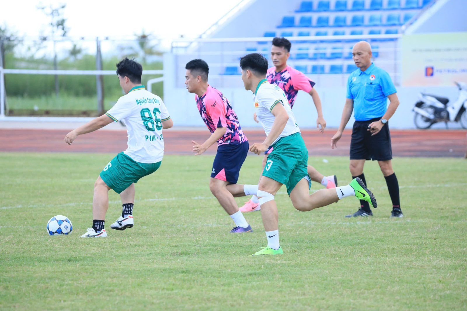 Gần 600 “chiến binh bầu trời” Vietjet tranh tài thể thao- Ảnh 6.