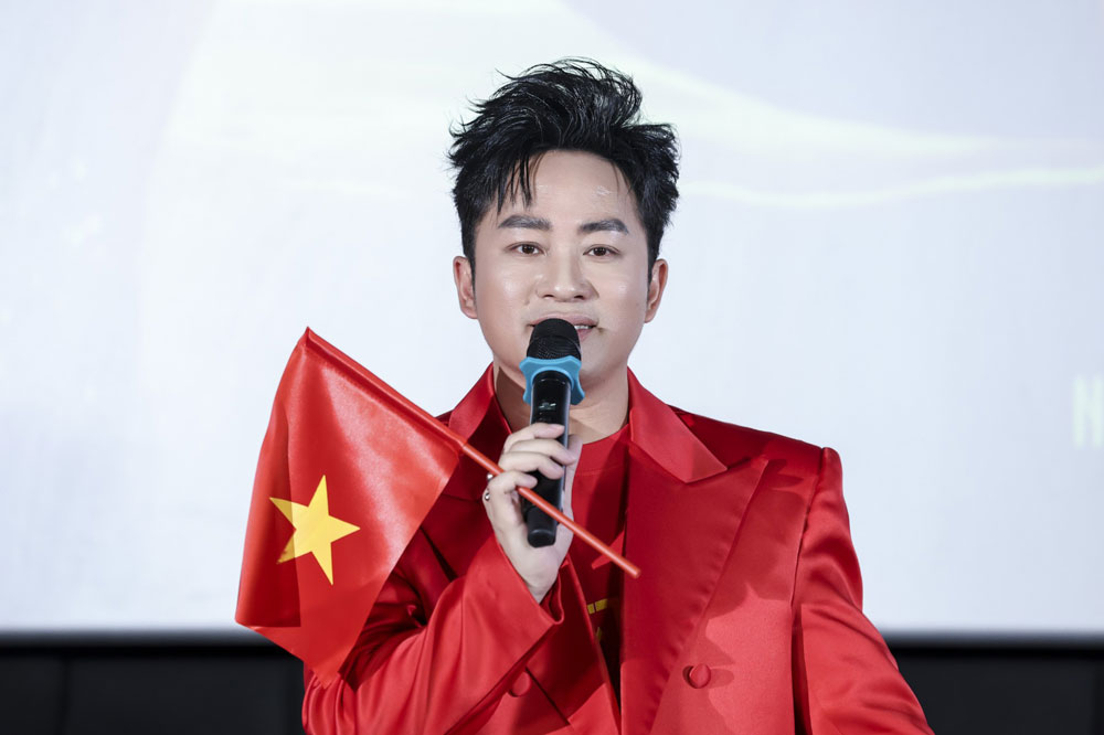 Concert "Tôi yêu Tổ quốc tôi" được dàn dựng công phu - Ảnh 1.