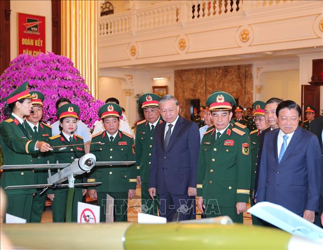 Tổng Bí thư: Dành nhiều nguồn lực cho đầu tư phát triển Công nghiệp Quốc phòng- Ảnh 1. Tổng Bí thư: Dành nhiều nguồn lực cho đầu tư phát triển Công nghiệp Quốc phòng- Ảnh 1.