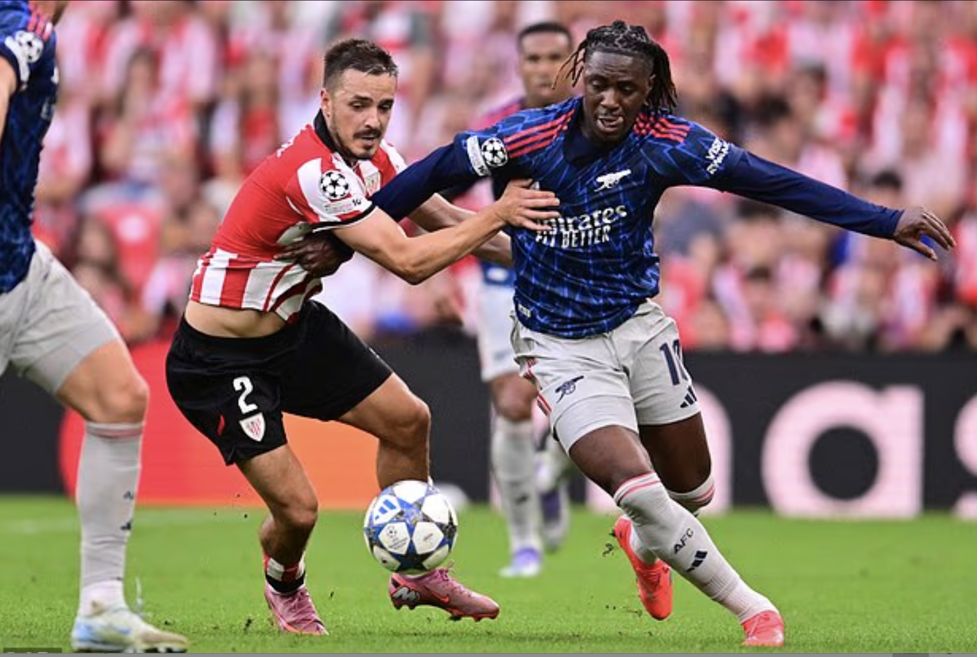 البديل الرائع يسجل هدفاً، أرسنال يتغلب على بلباو في الجولة الافتتاحية لدوري أبطال أوروبا - صورة 3. Siêu dự bị lập công, Arsenal đại thắng Bilbao vòng mở màn Champions League- Ảnh 3.