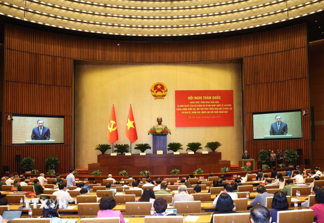 Tổng Bí thư Tô Lâm: Chuyển nhanh từ 
"ban hành chủ trương" sang "quản trị thực thi"- Ảnh 3.
