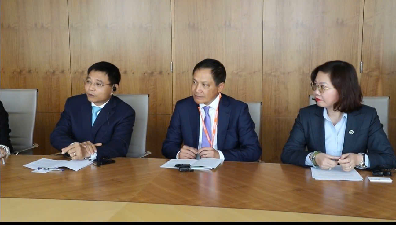 វៀតណាមត្រូវតាមលក្ខណៈវិនិច្ឆ័យក្នុងការធ្វើឱ្យប្រសើរឡើងផ្សារហ៊ុនរបស់ខ្លួន - រូបថត ១. Việt Nam đáp ứng các tiêu chí nâng hạng thị trường chứng khoán- Ảnh 1.