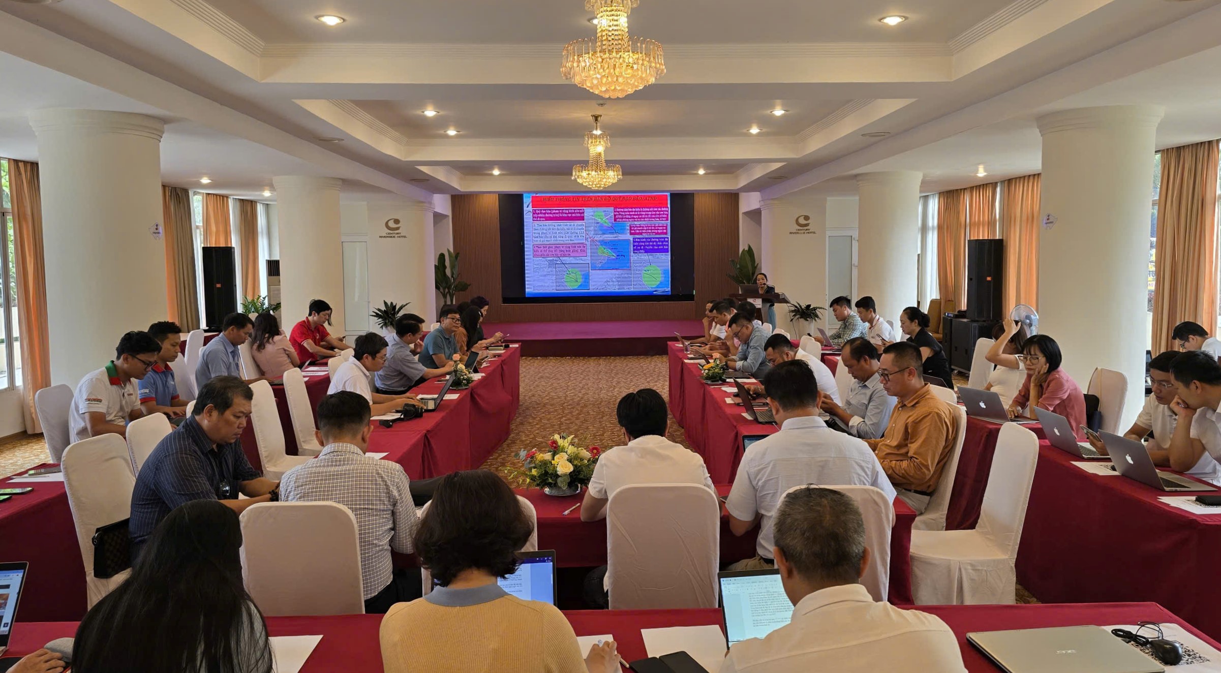 Báo chí là cánh tay nối dài trong phòng chống thiên tai tại Việt Nam - Ảnh 2.