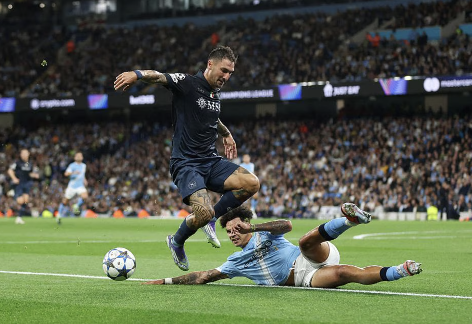 Ο Έρλινγκ Χάαλαντ φτάνει σε ένα ιστορικό ορόσημο, η Μάντσεστερ Σίτι νικά εύκολα τη Νάπολι του Ντε Μπρόινε - Εικόνα 1. Erling Haaland chạm mốc lịch sử, Man City thắng dễ Napoli của De Bruyne- Ảnh 1.