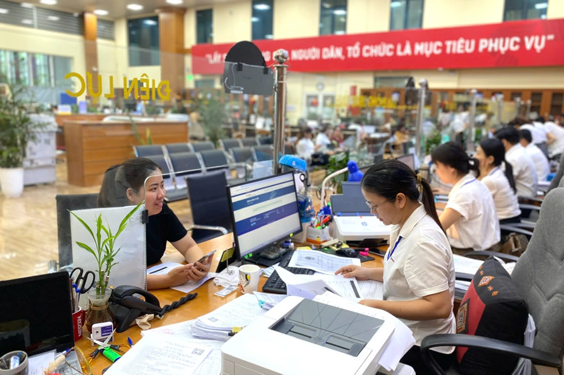 Xây dựng đội ngũ công chức thực tài- Ảnh 1.
