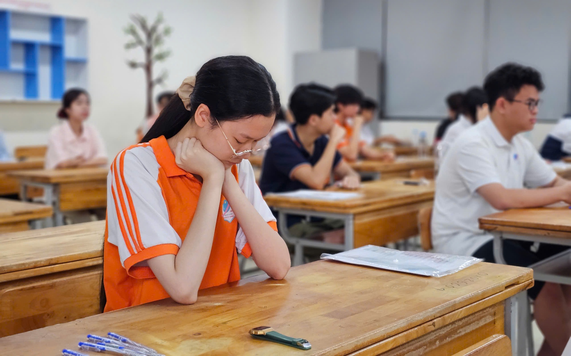 Nhiều trường ĐH công bố phương án tuyển sinh dự kiến năm 2026, trường nào còn xét học bạ? - Ảnh 2.