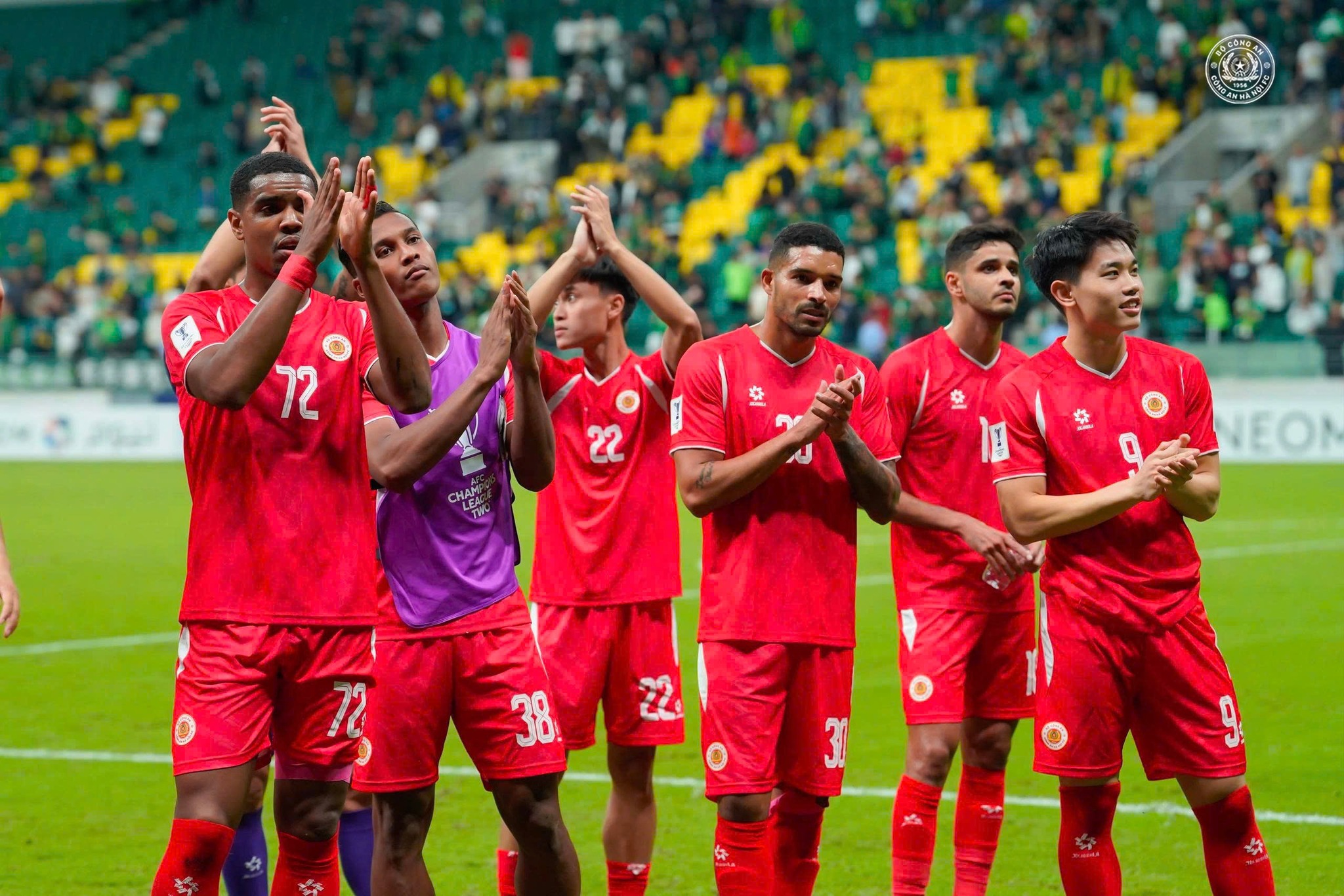 Nguyên nhân ẩu đả cuối trận đấu giữa Công an Hà Nội và Beijing Guoan- Ảnh 4. Nguyên nhân ẩu đả cuối trận đấu giữa Công an Hà Nội và Beijing Guoan- Ảnh 4.
