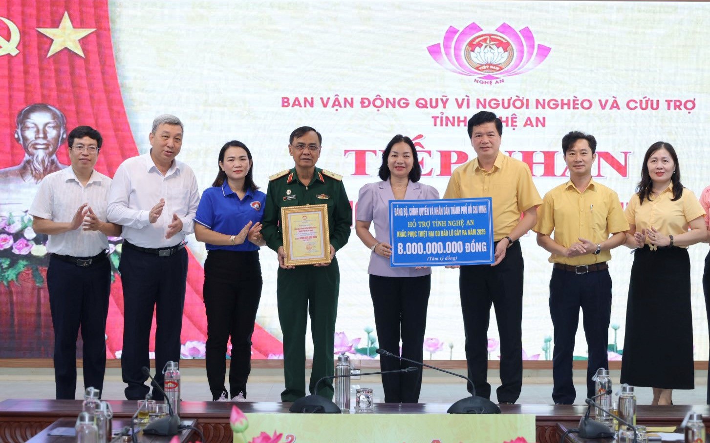TP HCM hỗ trợ Nghệ An 7 tỉ đồng khắc phục hậu quả bão số 10 Bualoi - Ảnh 2.