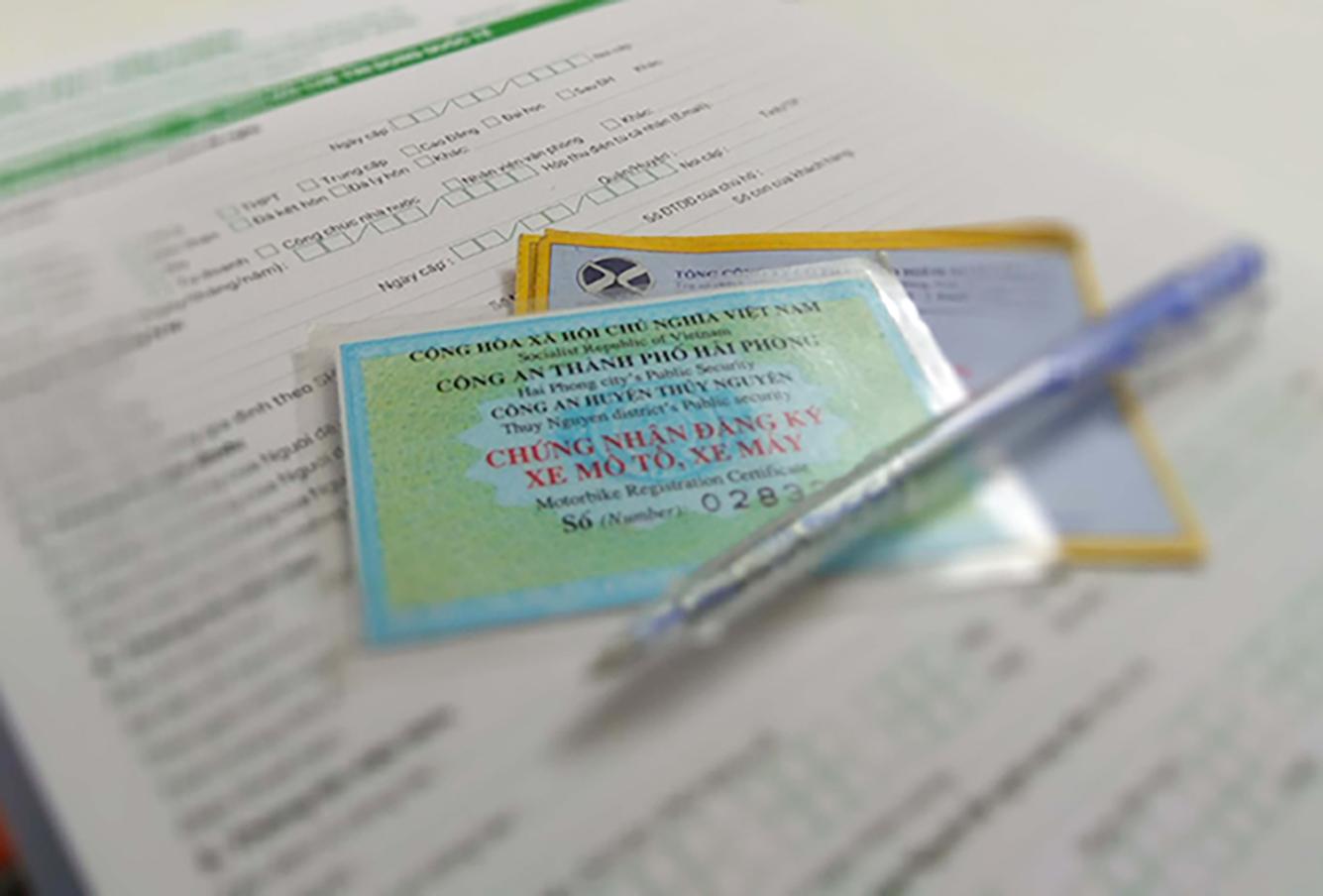 Chỉ cần thế chấp cà vẹt xe là được vay tiền nhanh chóng- Ảnh 1.