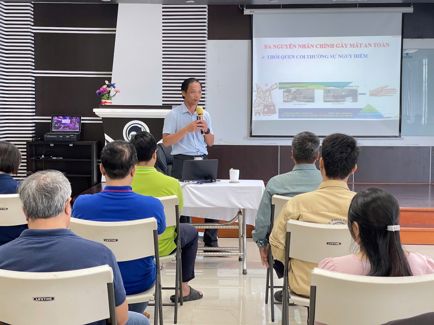 VWS: Đặt an toàn lao động là nền tảng phát triển bền vững- Ảnh 1. VWS: Đặt an toàn lao động là nền tảng phát triển bền vững- Ảnh 1.