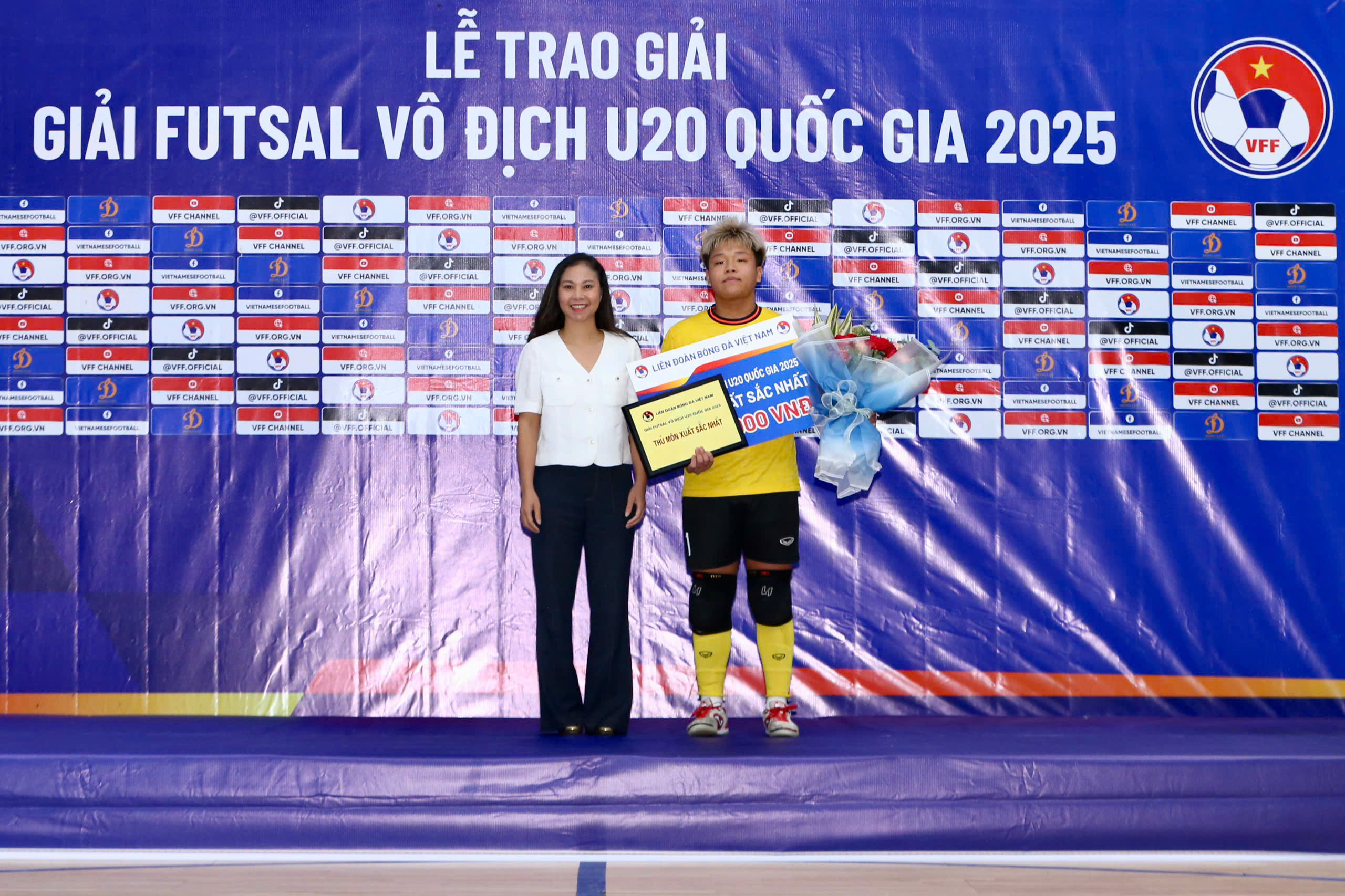 Thái Sơn Bắc bảo vệ thành công ngôi vô địch U20 Quốc gia- Ảnh 7. Thái Sơn Bắc bảo vệ thành công ngôi vô địch U20 Quốc gia- Ảnh 7.