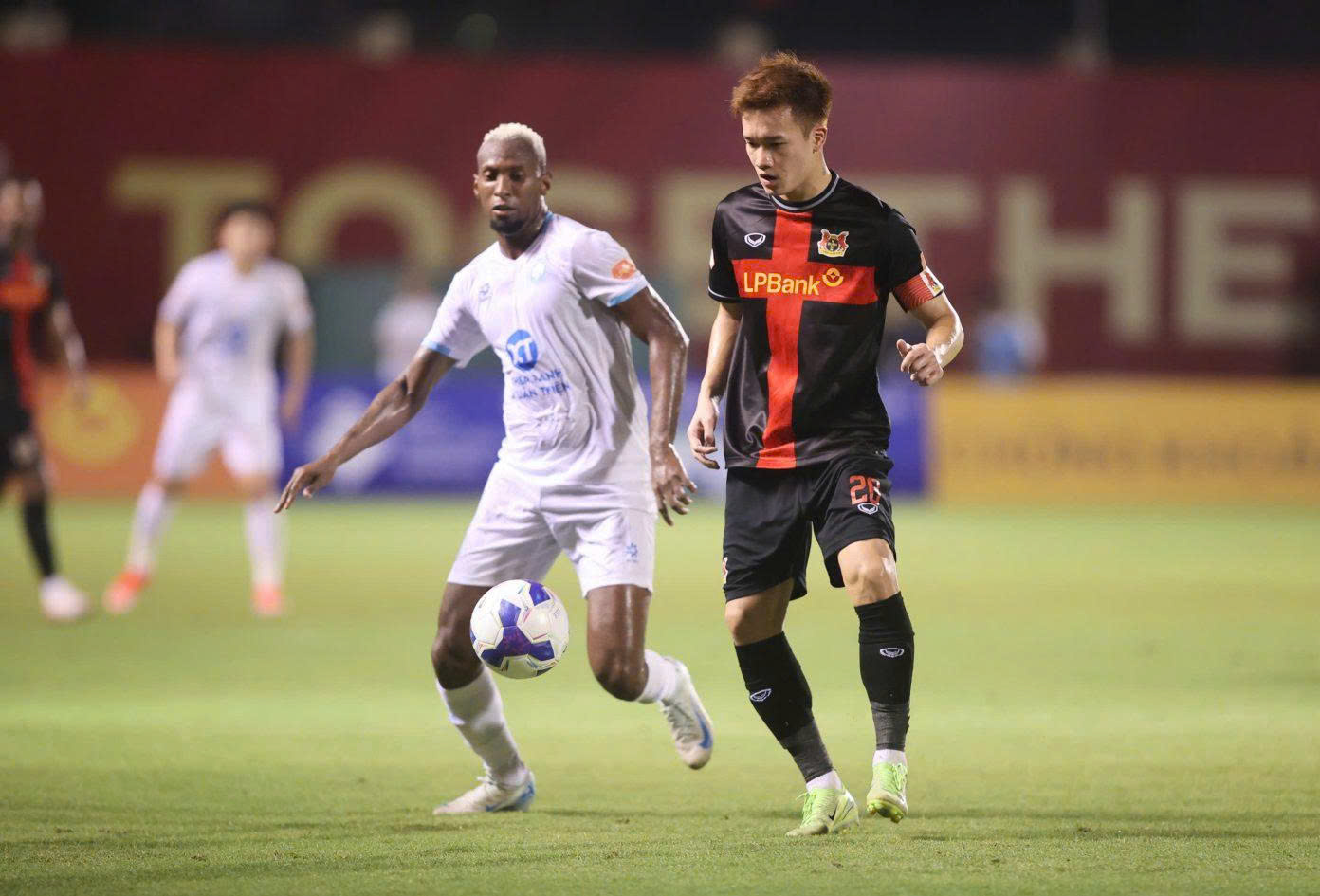 Nguyen Hoang Duc's support - Photo 2. Điểm tựa Nguyễn Hoàng Đức- Ảnh 2.