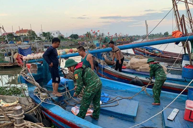 Nhiều địa phương dừng các hoạt động vui chơi giải trí, cấm biển- Ảnh 1.