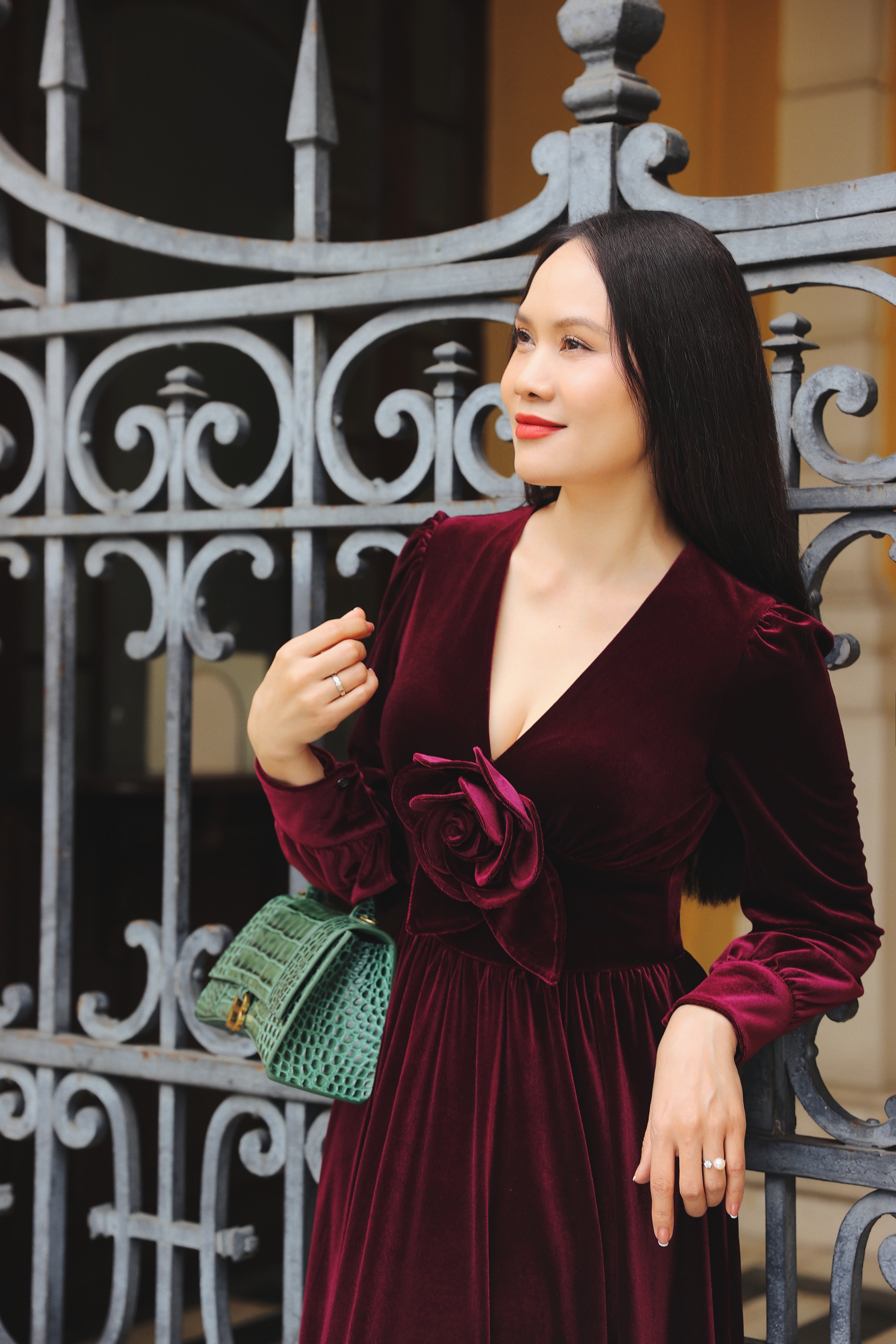 NSND Mai Hoa thân quen và mới lạ trong